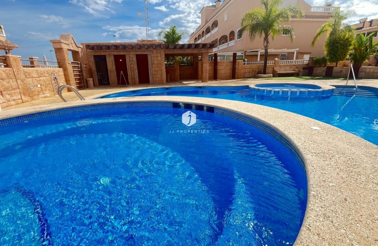 Tweedehands - Appartement / flat -
Los Dolses - Inland