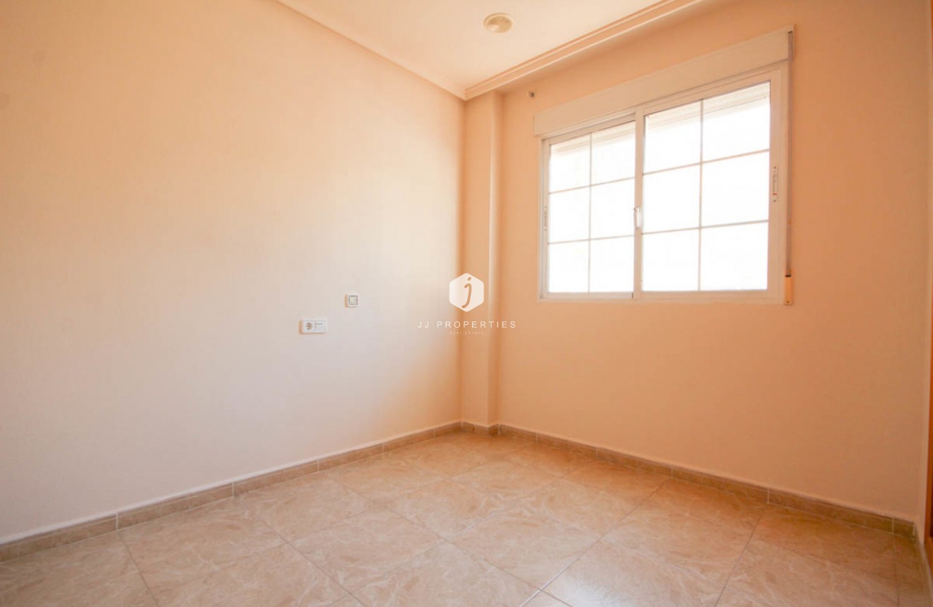 Tweedehands - Villa -
La Zenia - Costa Blanca