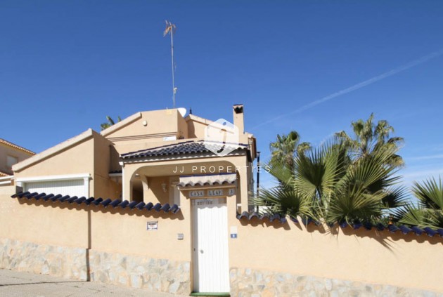 Tweedehands - Villa -
La Zenia - Costa Blanca