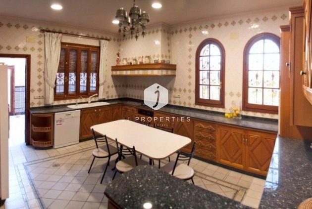 Tweedehands - Villa -
Orihuela Costa - Costa Blanca