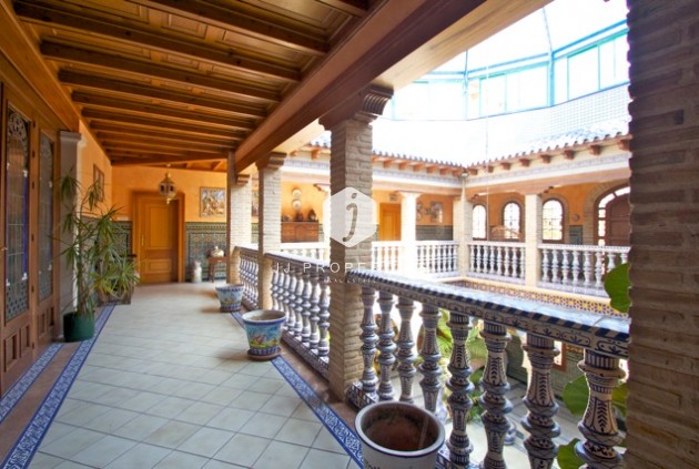 Tweedehands - Villa -
Orihuela Costa - Costa Blanca