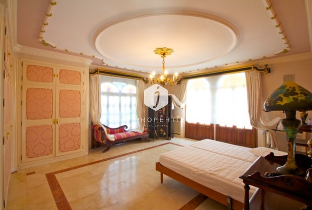 Tweedehands - Villa -
Orihuela Costa - Costa Blanca