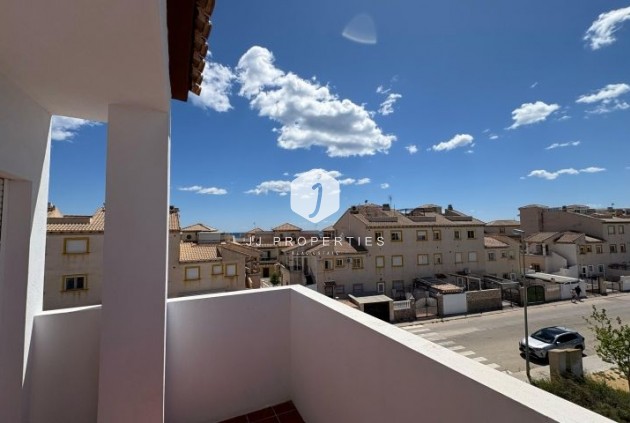 Tweedehands - Appartement / flat -
Orihuela Costa - Costa Blanca