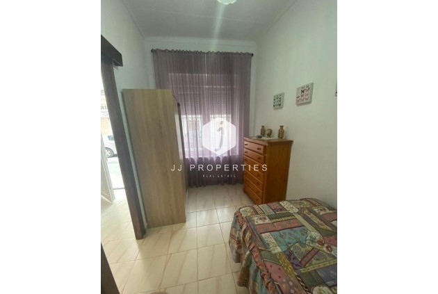 Tweedehands - Chalet -
Torrevieja - Centro