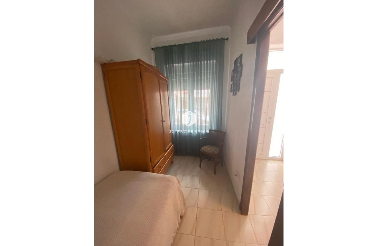 Tweedehands - Chalet -
Torrevieja - Centro