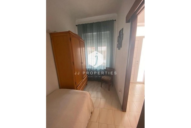 Tweedehands - Chalet -
Torrevieja - Centro