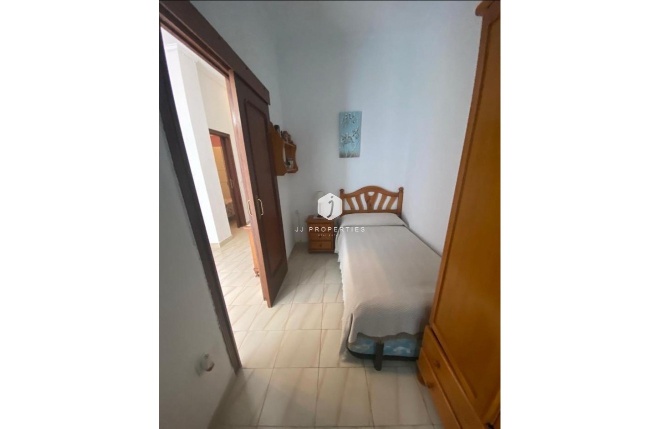 Tweedehands - Chalet -
Torrevieja - Centro