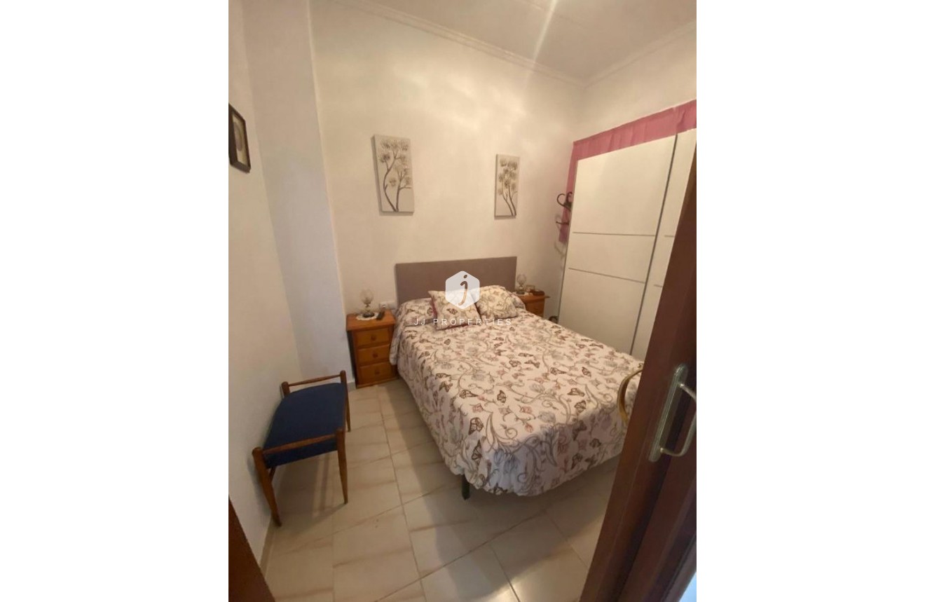 Tweedehands - Chalet -
Torrevieja - Centro