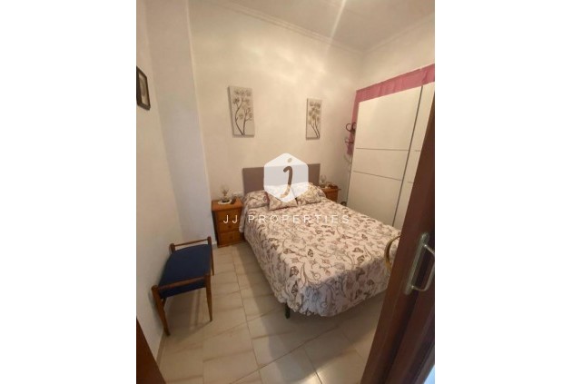 Tweedehands - Chalet -
Torrevieja - Centro