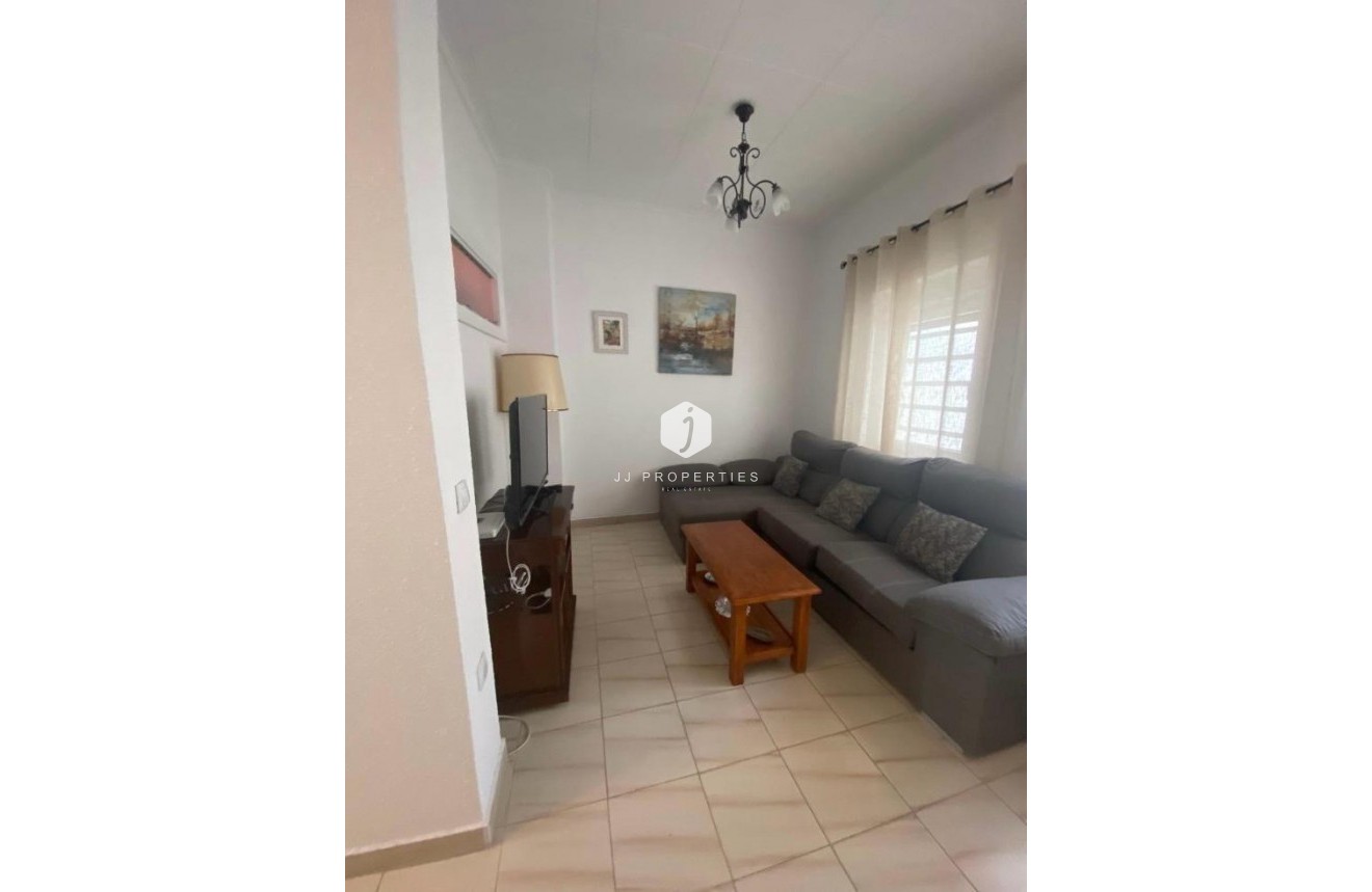 Tweedehands - Chalet -
Torrevieja - Centro