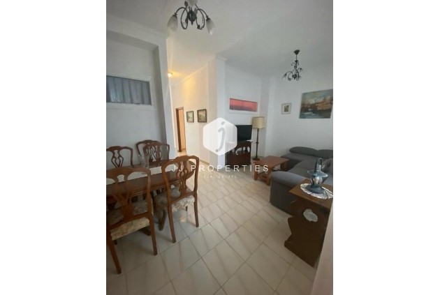 Tweedehands - Chalet -
Torrevieja - Centro