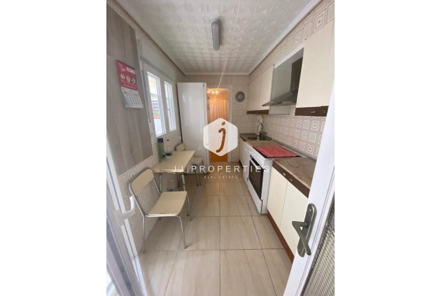 Tweedehands - Chalet -
Torrevieja - Centro