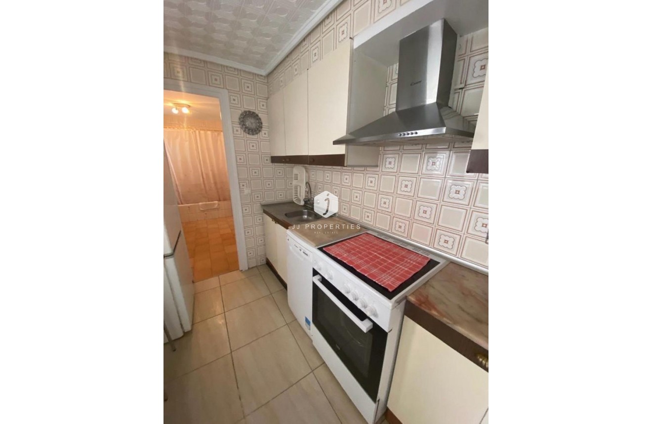 Tweedehands - Chalet -
Torrevieja - Centro