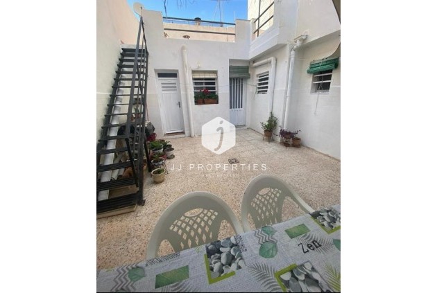 Tweedehands - Chalet -
Torrevieja - Centro