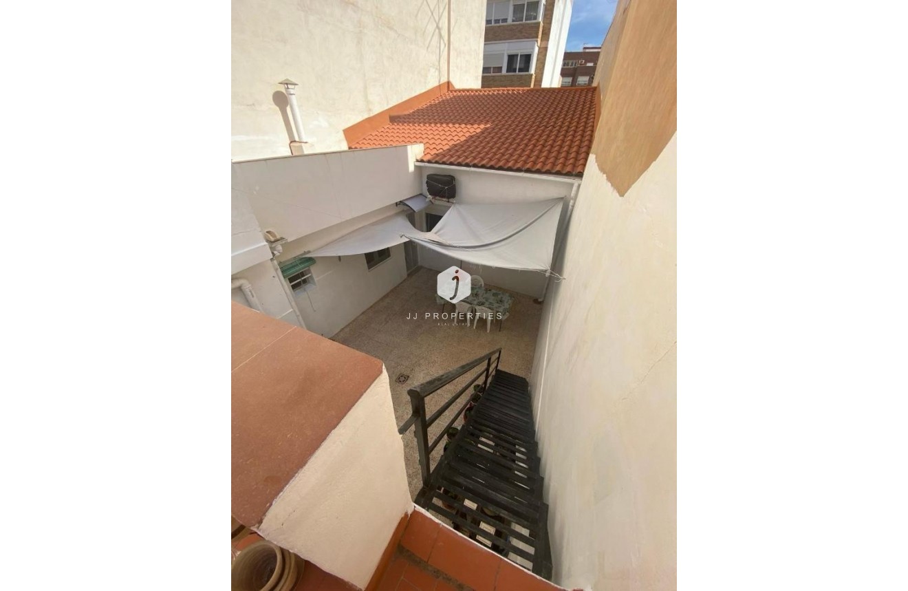 Tweedehands - Chalet -
Torrevieja - Centro