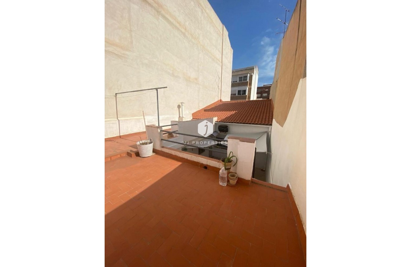 Tweedehands - Chalet -
Torrevieja - Centro