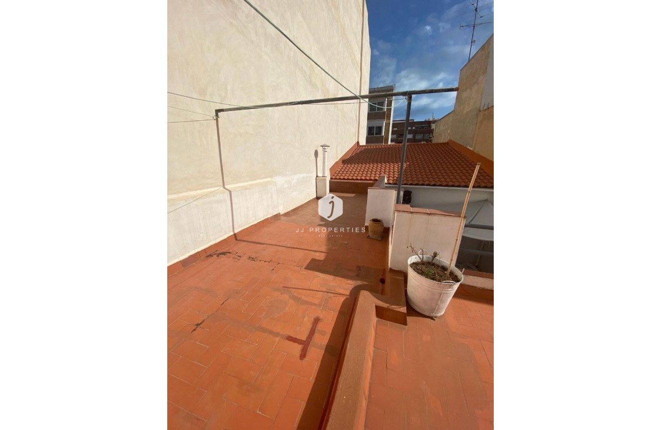 Tweedehands - Chalet -
Torrevieja - Centro