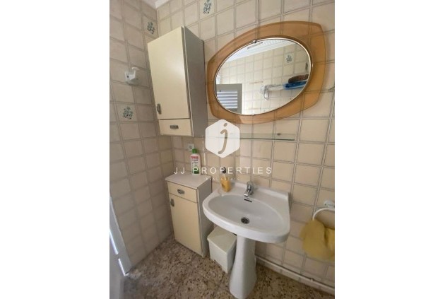 Tweedehands - Chalet -
Torrevieja - Centro