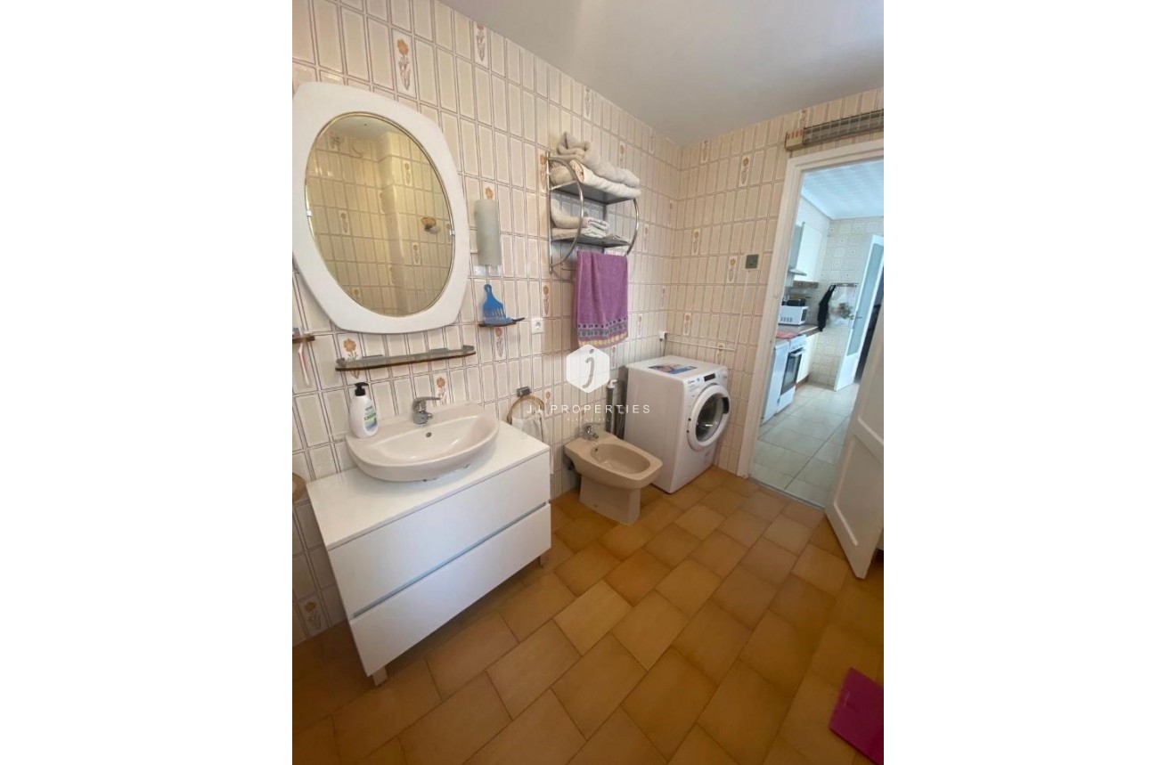 Tweedehands - Chalet -
Torrevieja - Centro