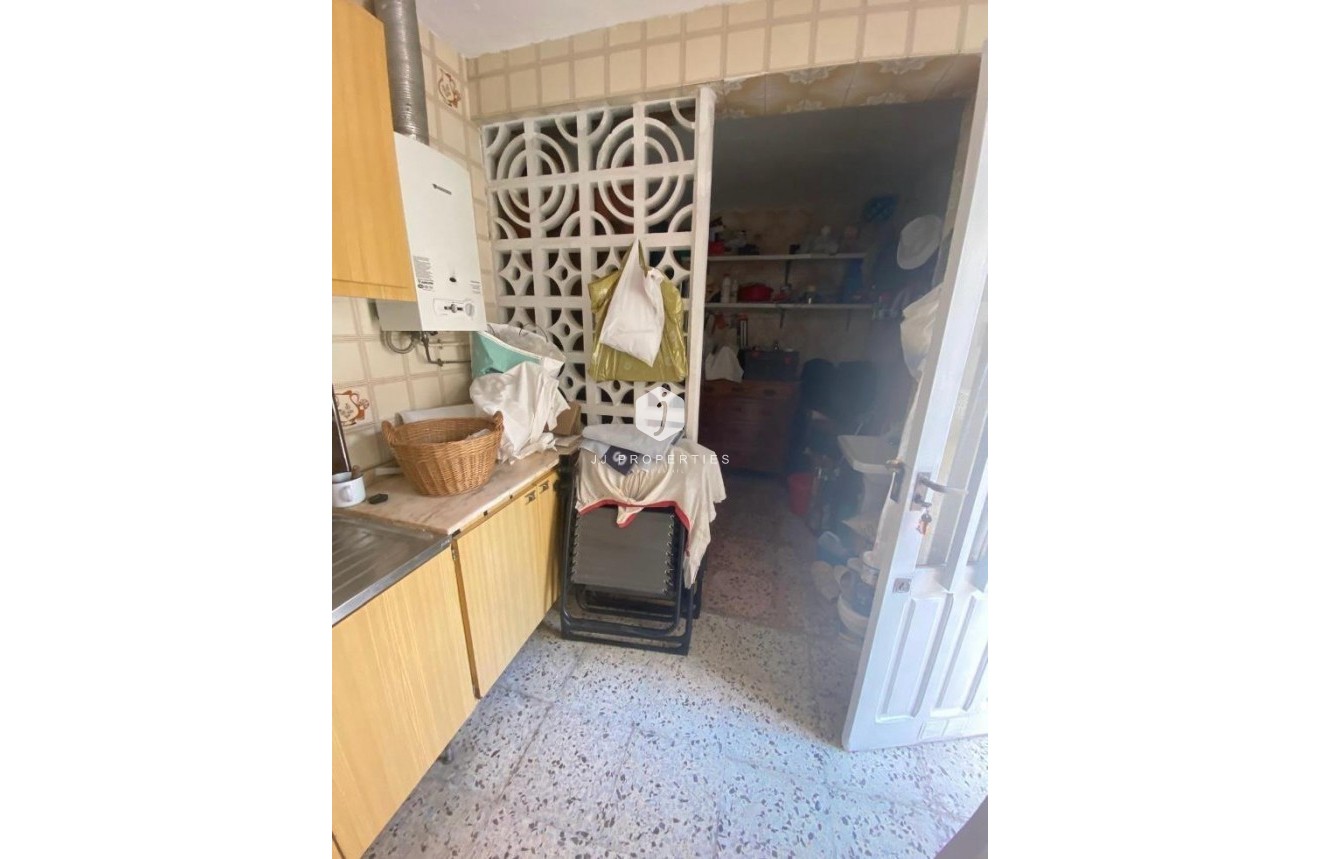 Tweedehands - Chalet -
Torrevieja - Centro