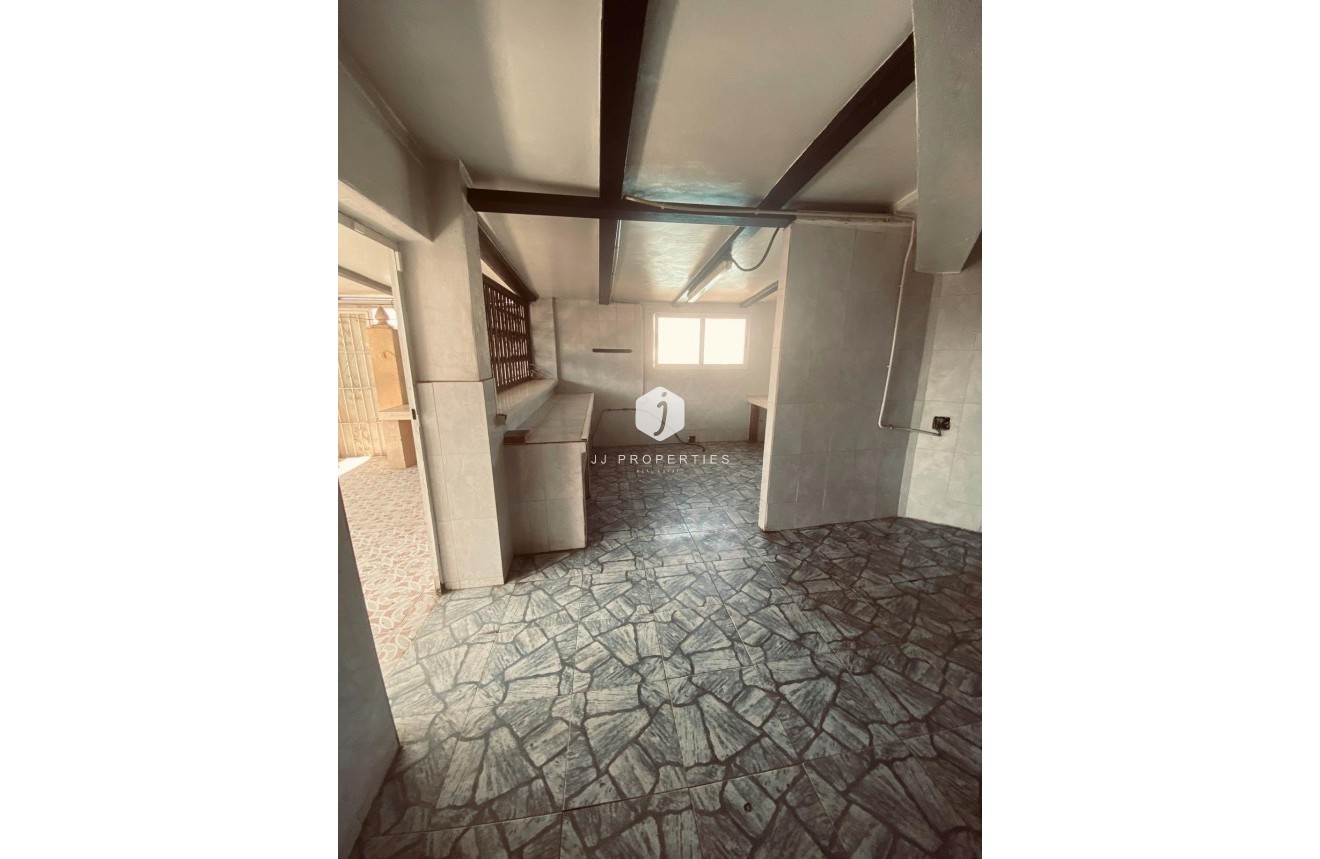 Tweedehands - Chalet -
Torrevieja - Parque Acuático - Sector 25