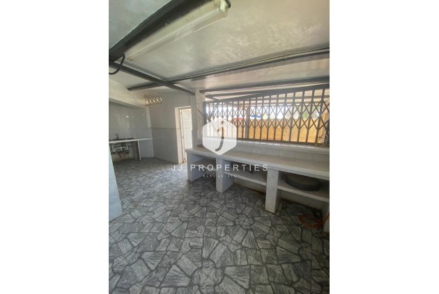 Tweedehands - Chalet -
Torrevieja - Parque Acuático - Sector 25