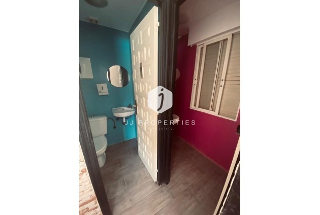 Tweedehands - Chalet -
Torrevieja - Parque Acuático - Sector 25