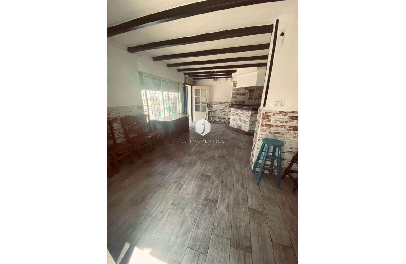 Tweedehands - Chalet -
Torrevieja - Parque Acuático - Sector 25