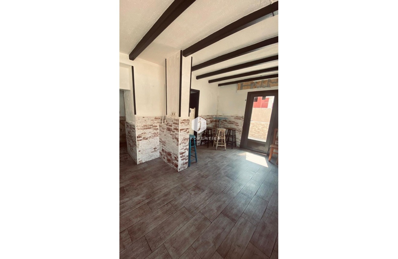 Tweedehands - Chalet -
Torrevieja - Parque Acuático - Sector 25