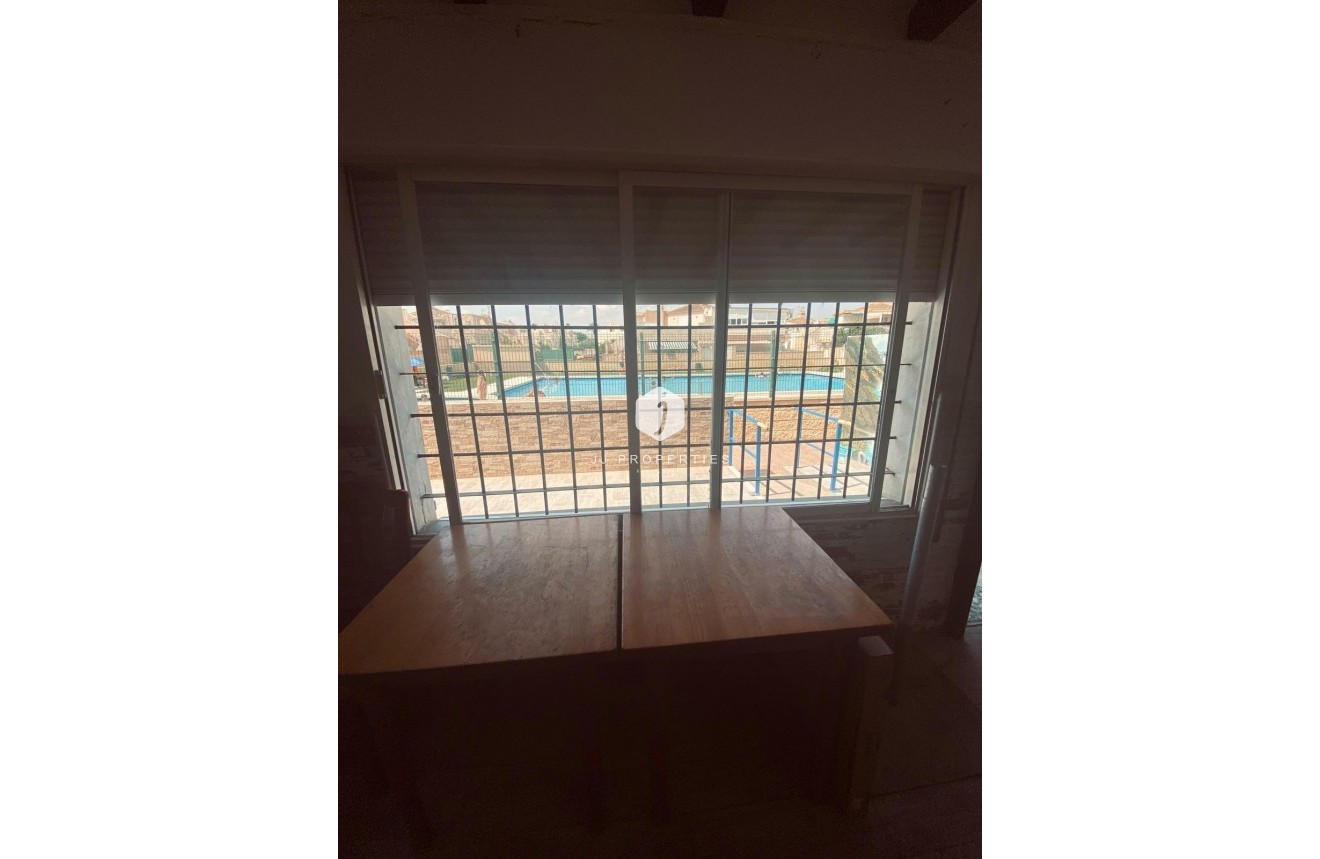 Tweedehands - Chalet -
Torrevieja - Parque Acuático - Sector 25