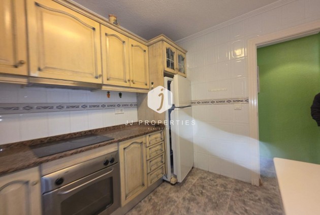 Tweedehands - Appartement / flat -
Torrevieja - Acequion