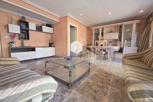 Tweedehands - Appartement / flat -
Torrevieja - Acequion