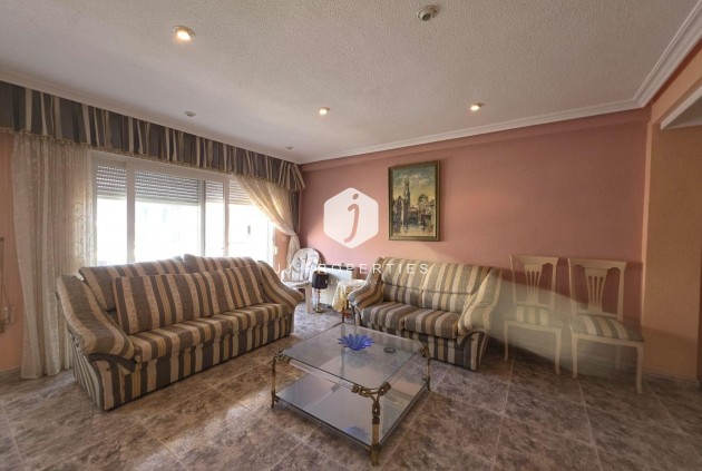 Tweedehands - Appartement / flat -
Torrevieja - Acequion
