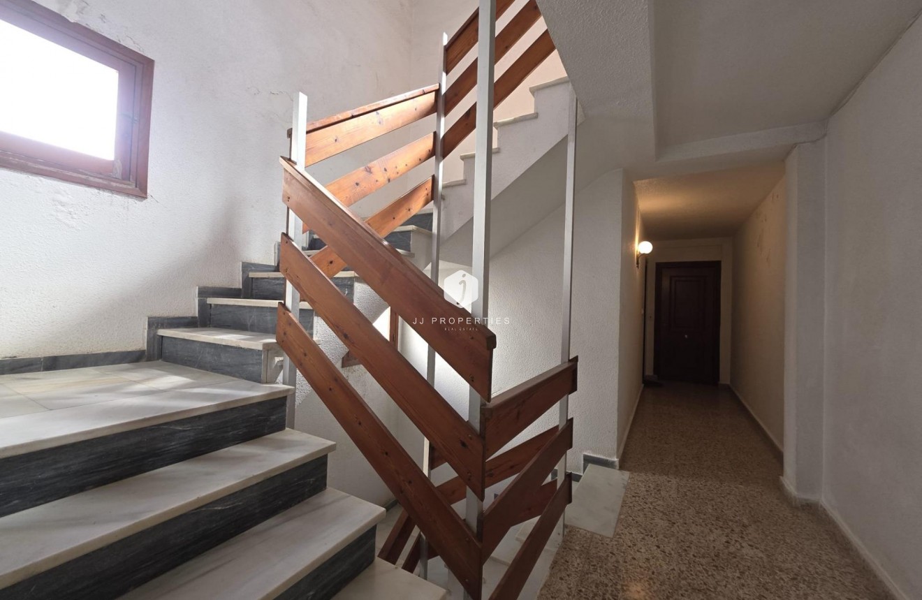 Tweedehands - Appartement / flat -
Torrevieja - Acequion