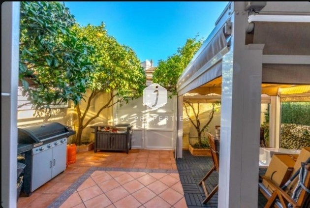 D'occasion - Chalet -
Torrevieja - aguas nuevas