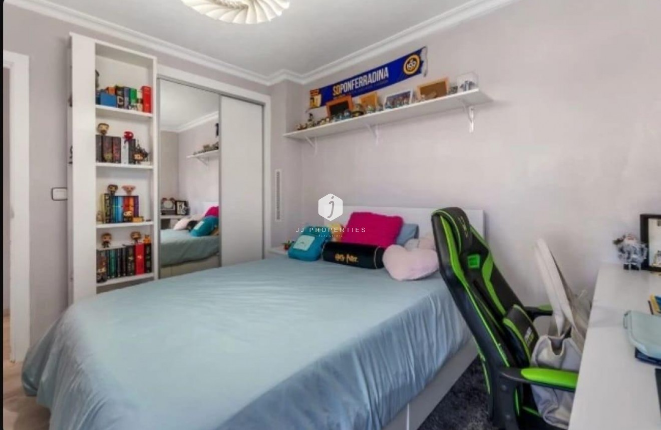 D'occasion - Chalet -
Torrevieja - aguas nuevas