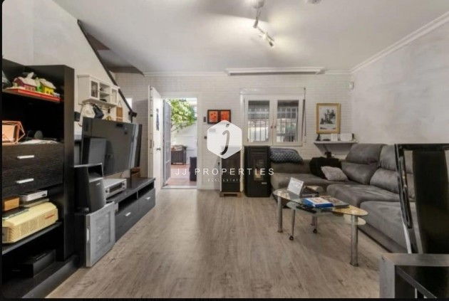 D'occasion - Chalet -
Torrevieja - aguas nuevas