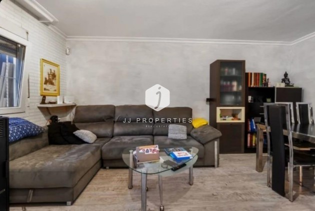 D'occasion - Chalet -
Torrevieja - aguas nuevas