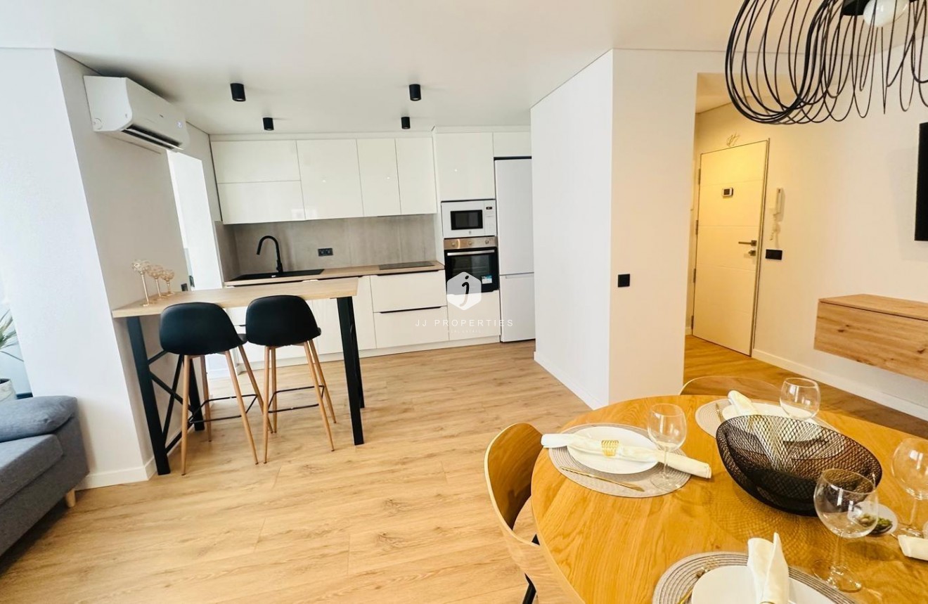 Tweedehands - Appartement / flat -
Torrevieja - Playa del Cura