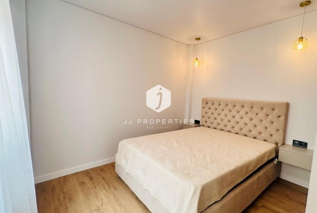 Tweedehands - Appartement / flat -
Torrevieja - Playa del Cura