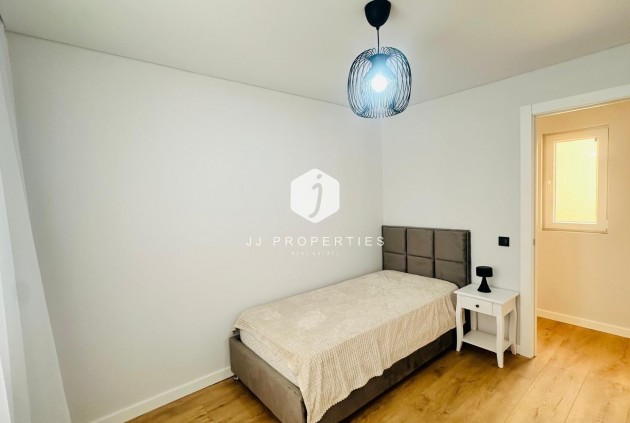 Tweedehands - Appartement / flat -
Torrevieja - Playa del Cura