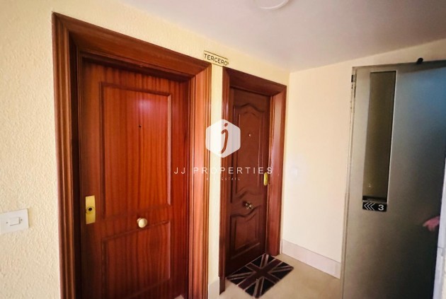 Tweedehands - Appartement / flat -
Torrevieja - Playa del Cura