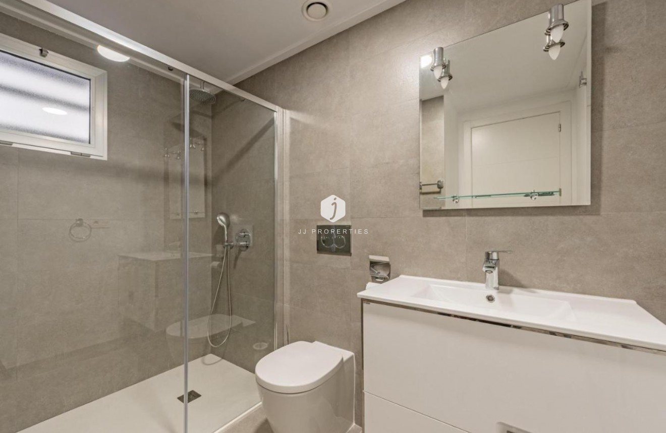 Tweedehands - Bungalow -
Torrevieja - Auguas Neuvas