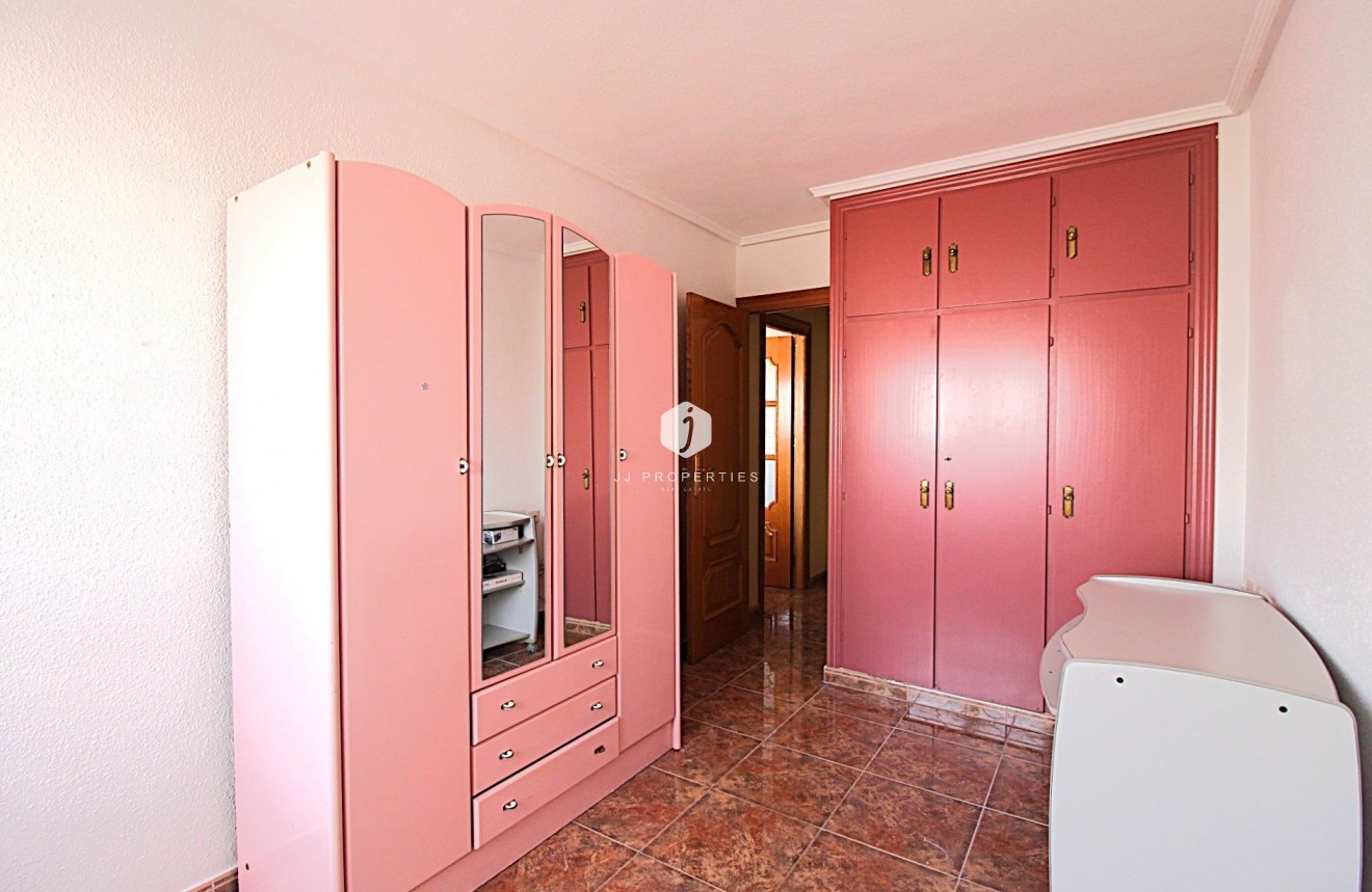 Aus zweiter Hand - Wohnung -
Torrevieja
