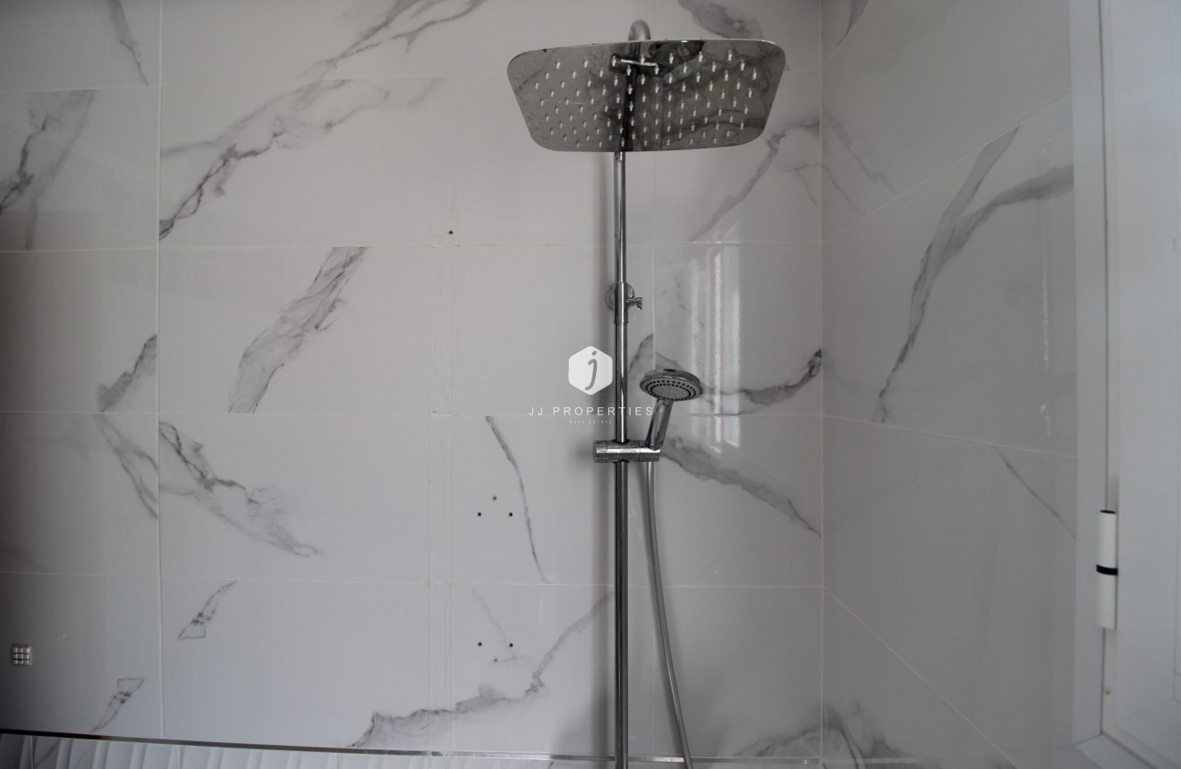 Aus zweiter Hand - Wohnung -
Torrevieja