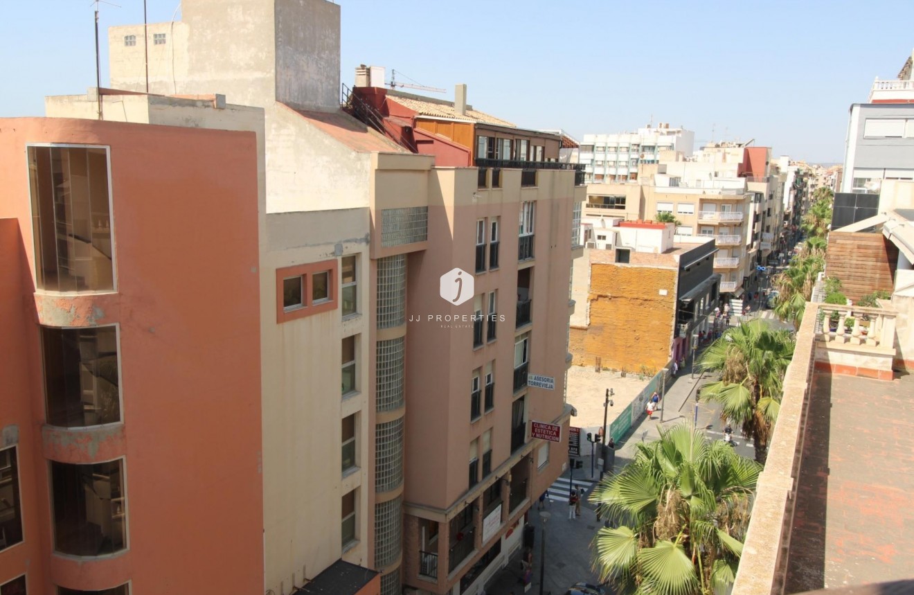 Aus zweiter Hand - Wohnung -
Torrevieja