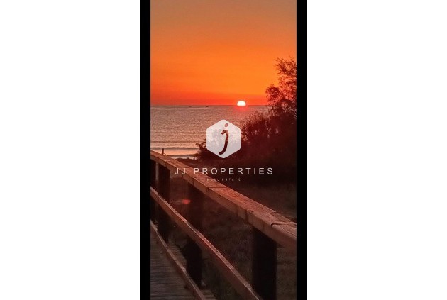 Tweedehands - Bungalow -
Torrevieja - La Mata