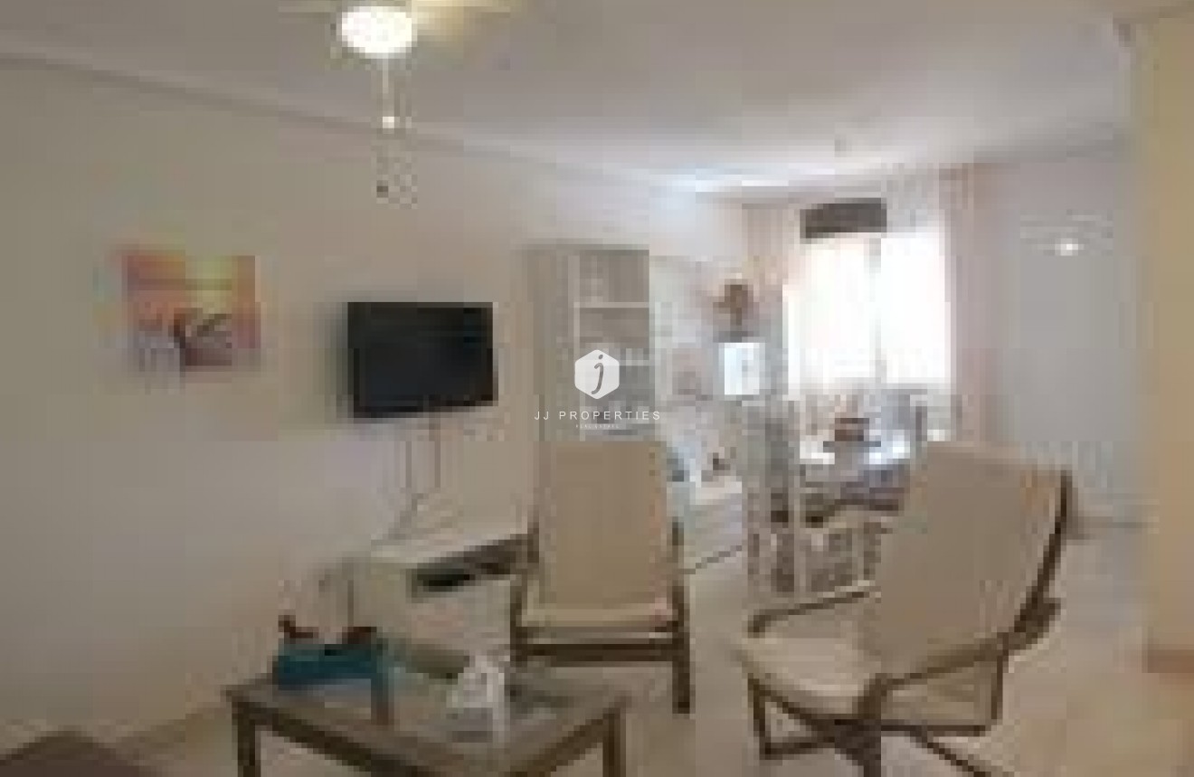 Tweedehands - Bungalow -
Torrevieja - La Mata