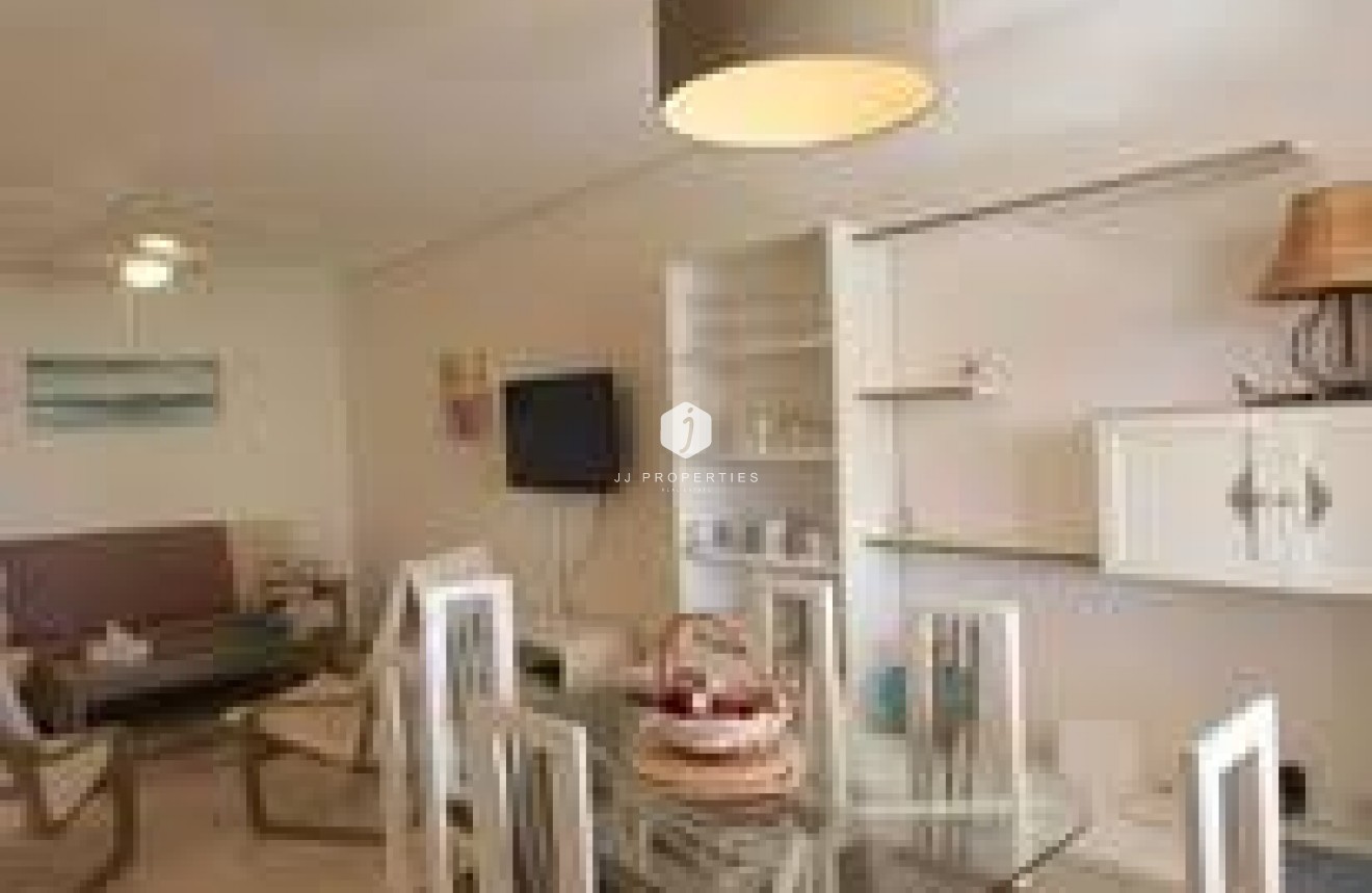 Tweedehands - Bungalow -
Torrevieja - La Mata