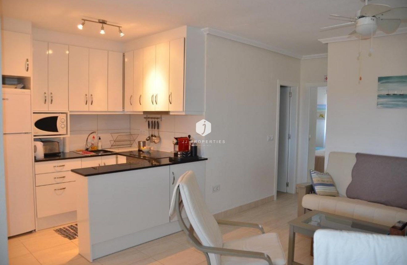 Tweedehands - Bungalow -
Torrevieja - La Mata